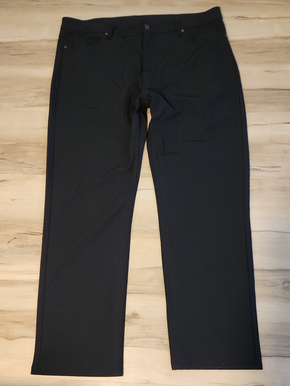 Levi Strauss 511 Engineered for Movement Black Pants Size 40/30
